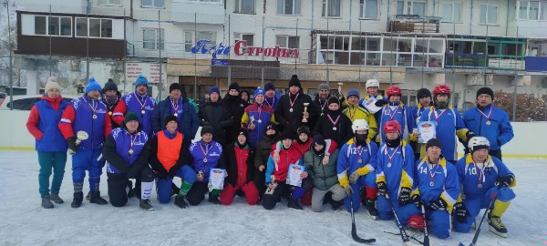 Открытые соревнования по ринг-бенди в рамках Дня зимних видов спорта