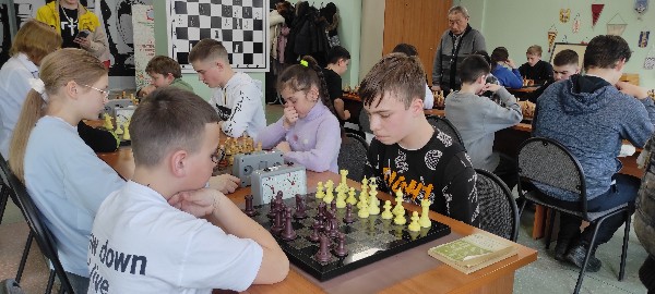 Шахматные баталии среди школьников района