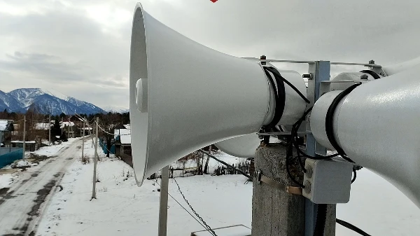 Внимание, жители Слюдянского района!  4 марта с 10:40 до 12:00 на территории нашего района пройдет всероссийская плановая комплексная проверка готовности систем оповещения населения. В этот период будут запущены технические средства оповещения, и вы услышите звуковой сигнал «ВНИМАНИЕ ВСЕМ!».